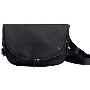 LOLË Crossbody Fanny Flap Unisex Bag